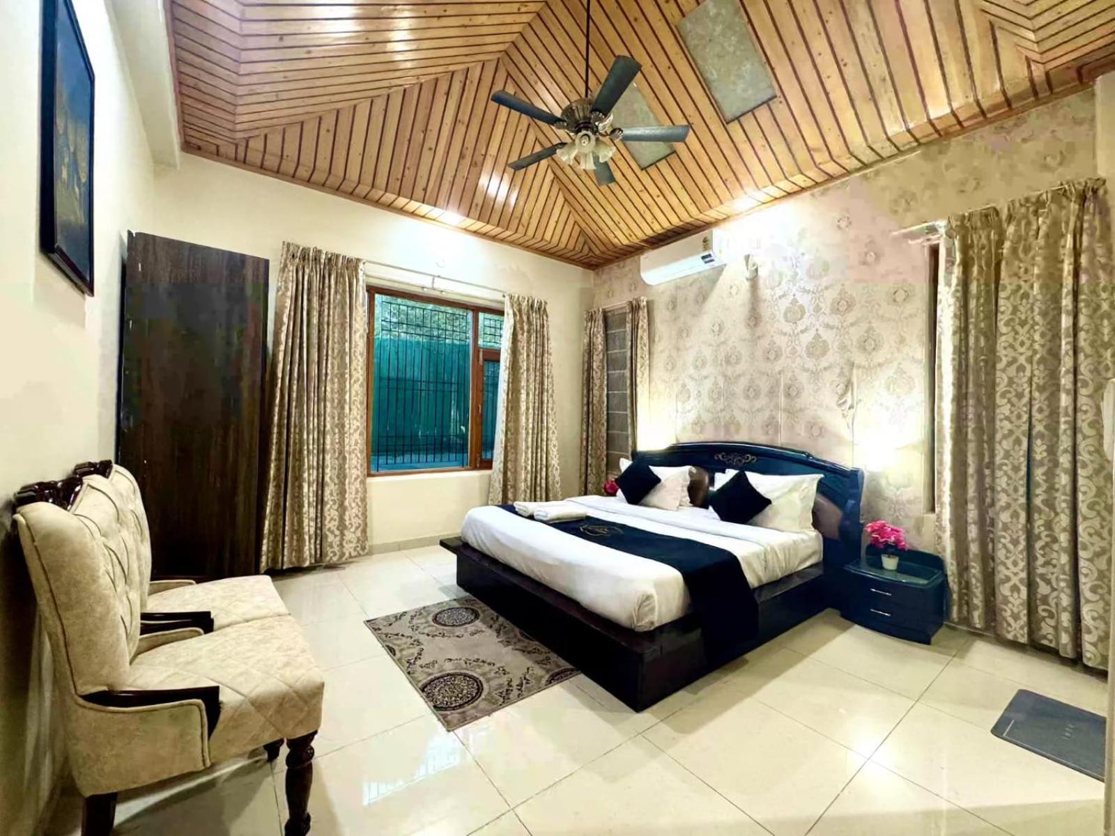 The Summer House Kasauli I Party & Music I Sky Bonfire I Managed By Exotic Stays Exterior photo